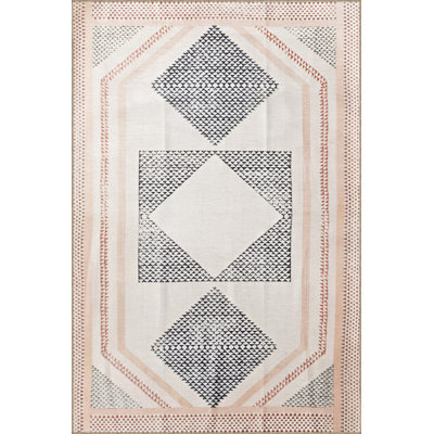 Naz Performance Washable Geometric Indoor / Outdoor Rug