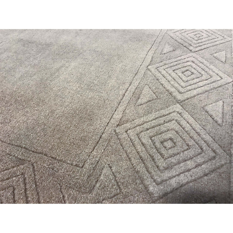 Hand-Knotted High-Quality Brown Area Rug