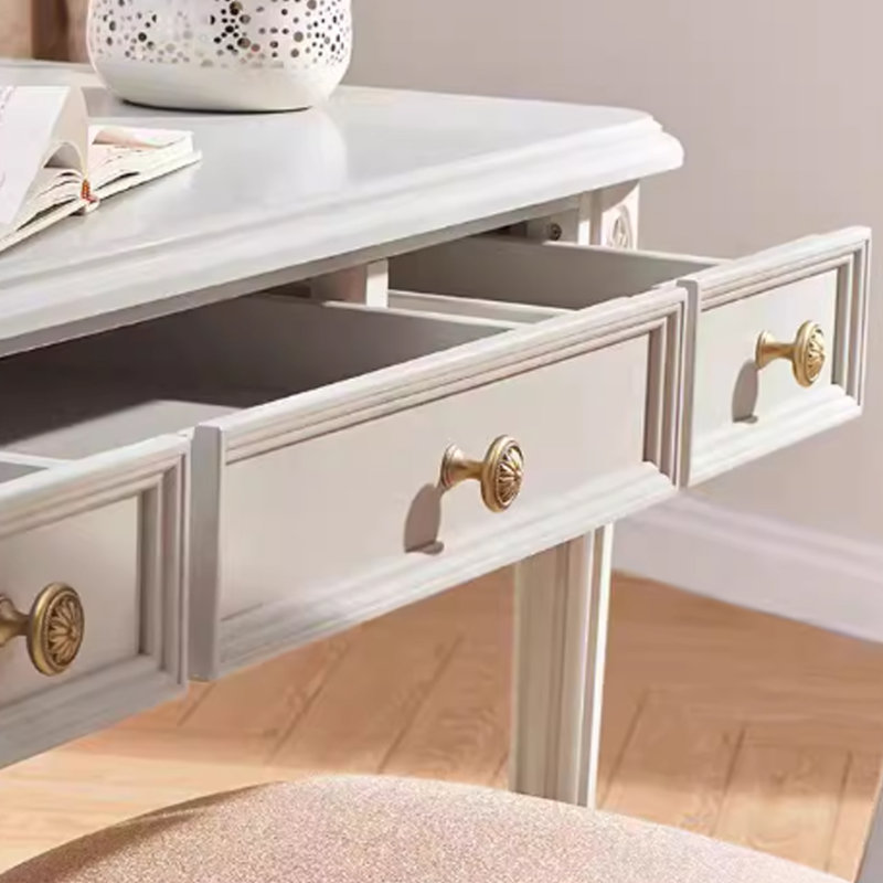 Bureau en bois massif sculpté blanc