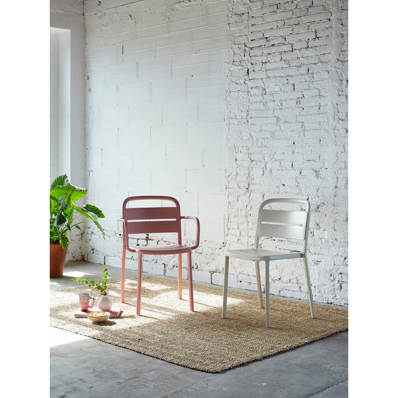 Chaise de salle à manger de patio empilable Como, Sable