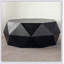 Table basse de 38 po à motif tridimensionnel en relief de style rétro américain