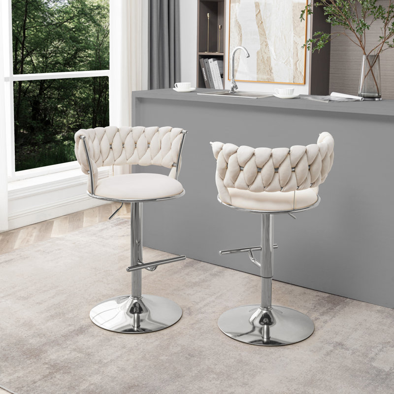 Tabouret Mamduh, Crème