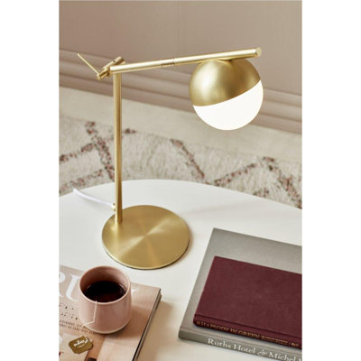  | Table | Brass or Black