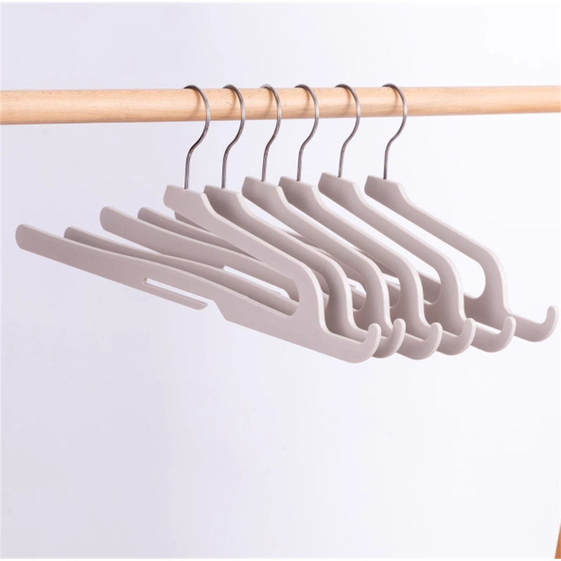 Cintre standard en plastique antidérapant Noralyn, 5