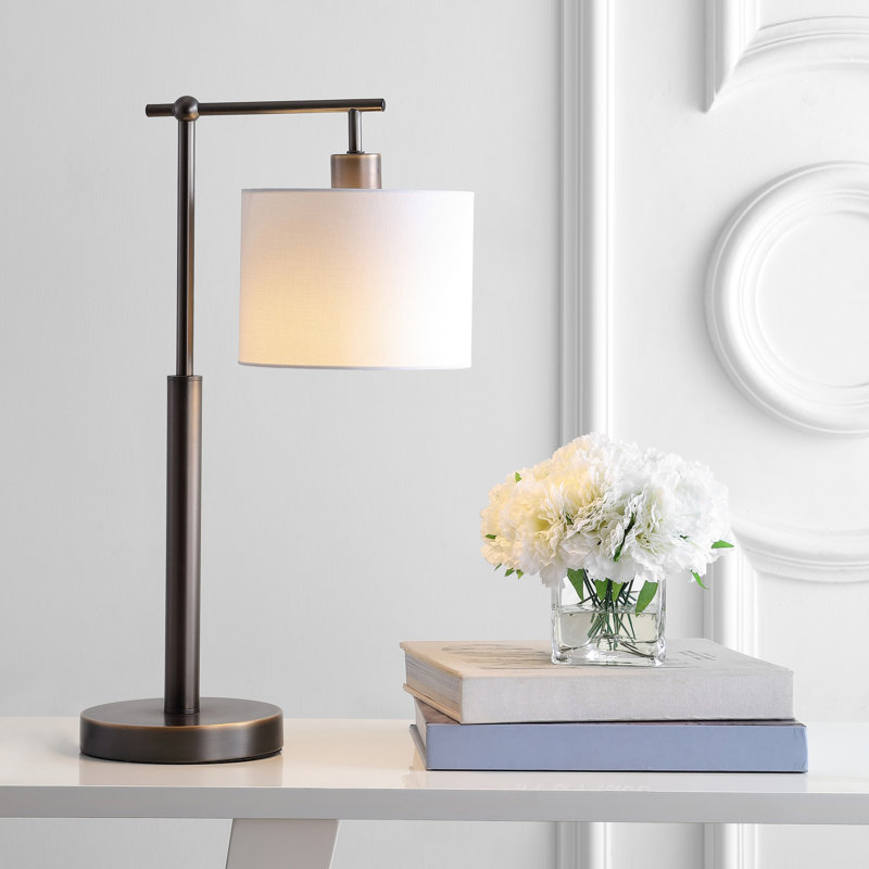 Lampe de table 23 po Brathewaite