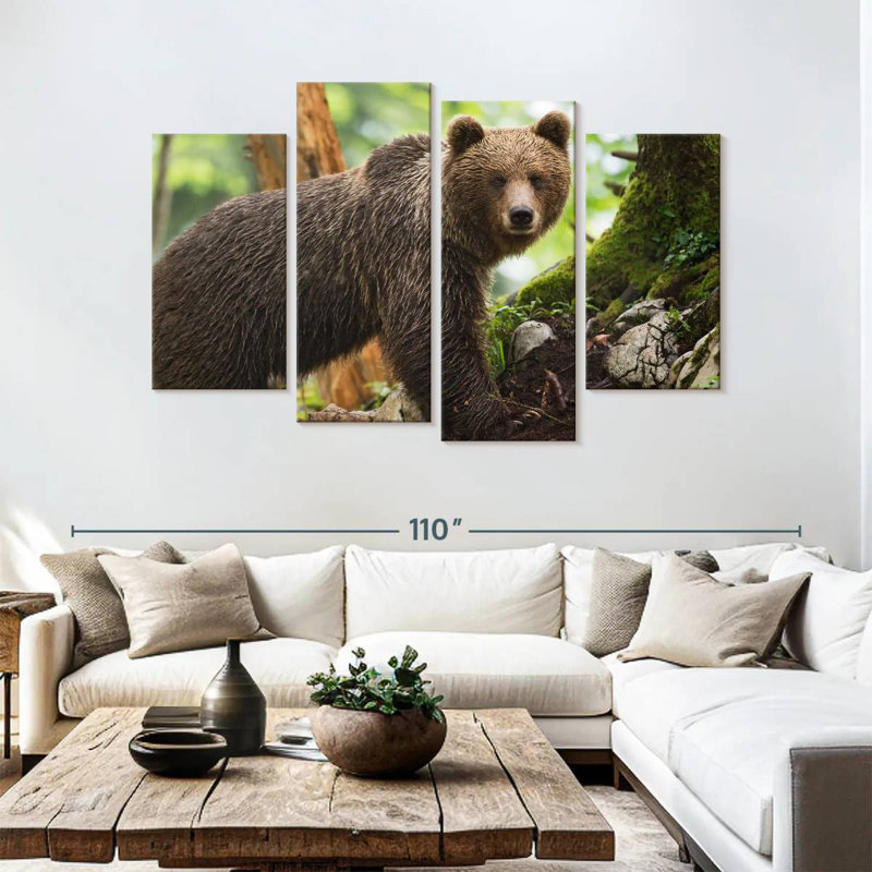 Brampt Wet Grizzly Bear