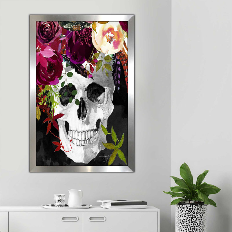 Crâne floral (vertical) par By Jodi - impression, H 49,5 po x l 33,5 po x P 1 po, Encadrement argenté
