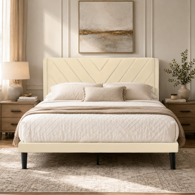 Base de lit plateforme pleine grandeur beige avec tête de lit tapissier en velours avec design à oreilles, lattes en bois robustes, fonctionnement silencieux, aucun sommier requis, assemblage simple