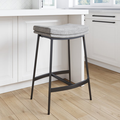 Tabouret de bar rembourré à hauteur de comptoir