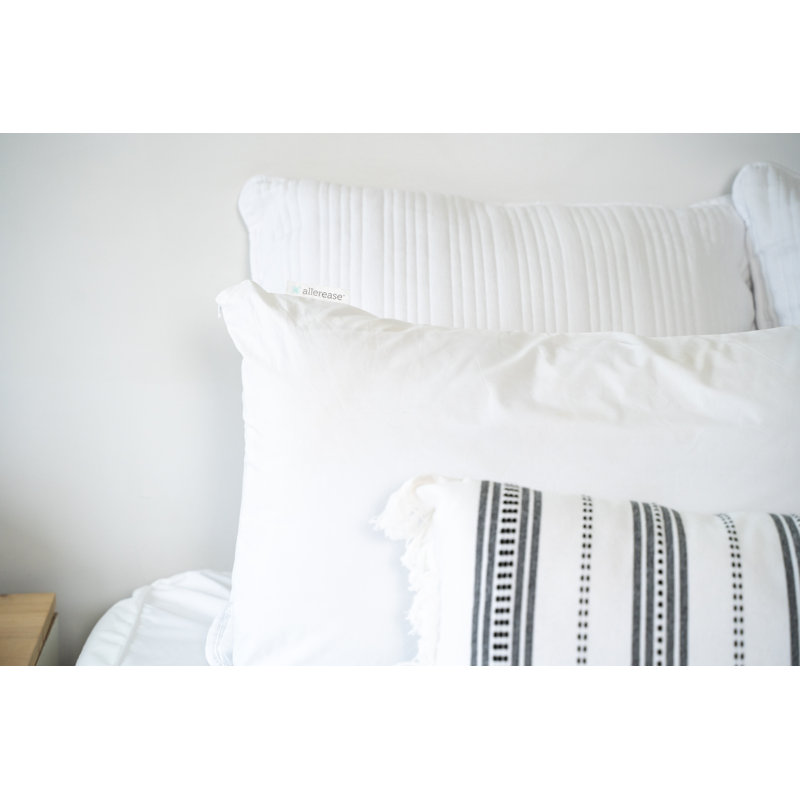 King White Hypoallergenic Cotton Polyester Pillow Protector