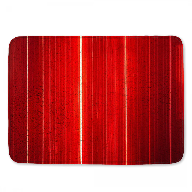 Tapis de bain rouge à lignes verticales, L 34 po x L 21 po