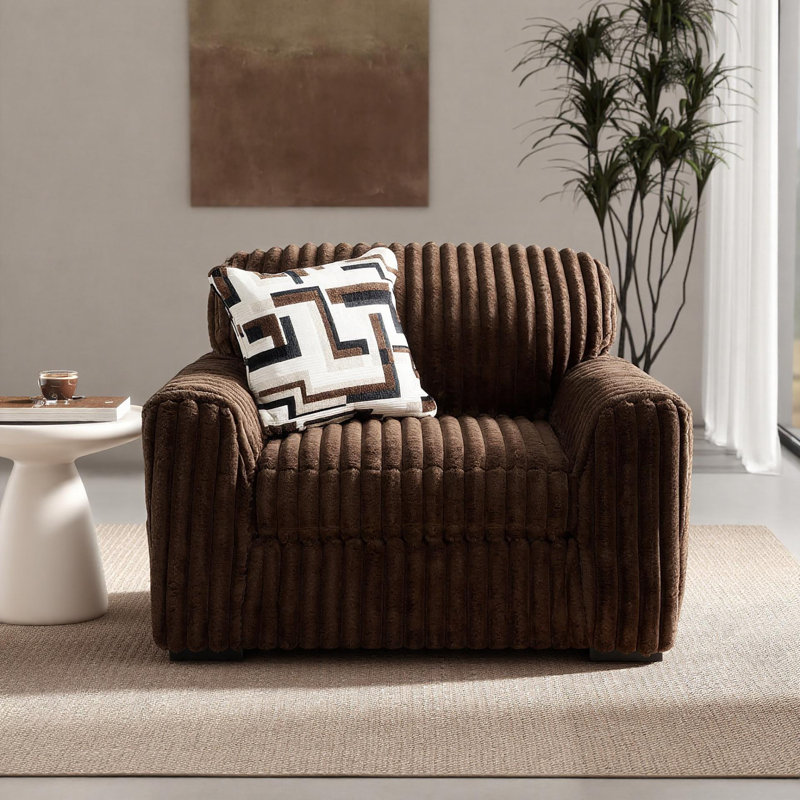 Fauteuil surdimensionné et demi Roundenne Furniture Solenne avec revêtement en velours côtelé géant, coussin réversible et coussin décoratif, chocolat