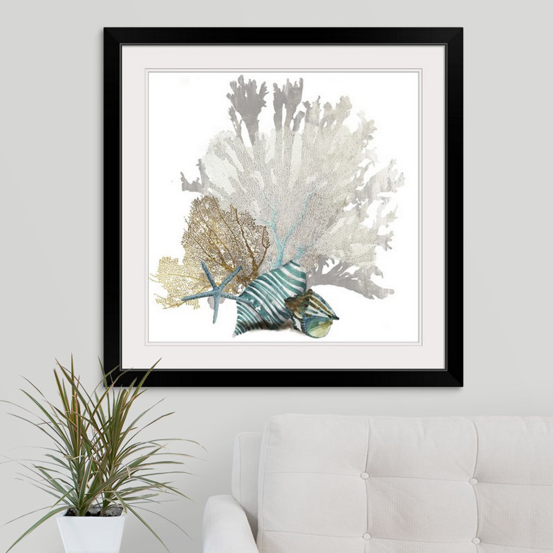 « Coral » par Aimee Wilson - reproduction d'impression sur toile tendue, H 32 po x l 32 po, Impression encadrée, Noir