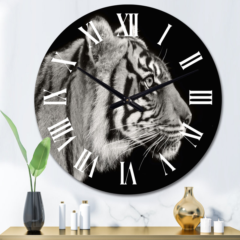 Portrait d'un tigre blanc - Horloge murale traditionnelle, Moyen