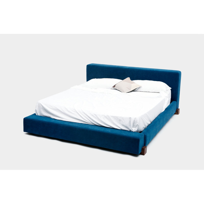 Velvet Bed, Queen, Admiral