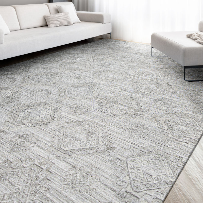 Geometric Area Rug in Gray