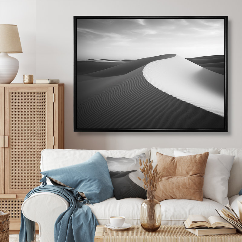 Dunes noires et blanches photo IV sur toile, Cadre flottant noir, H 30 po x l 40 po x P 1,5 po