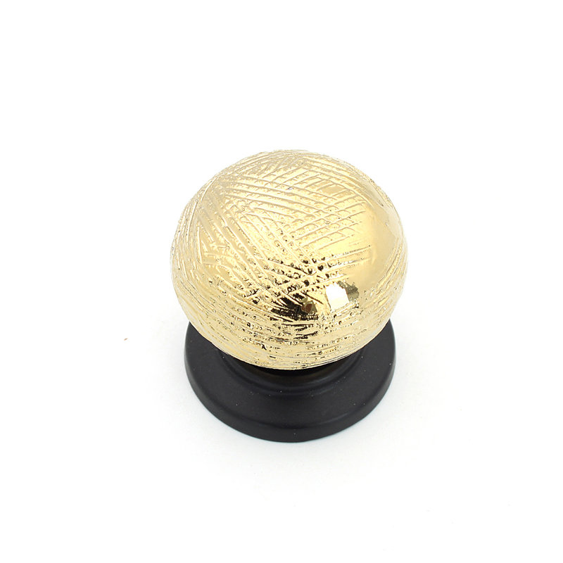 Calarojo 33mm Diameter Round Knob