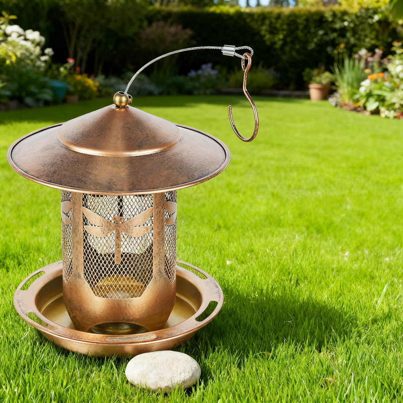Mangeoire d'oiseaux en métal pour suspendre à l'extérieur - Mangeoire d'oiseaux décorative à motif de libellules pour patio de jardin, résistante aux écureuils avec remplissage facile et conception épurée