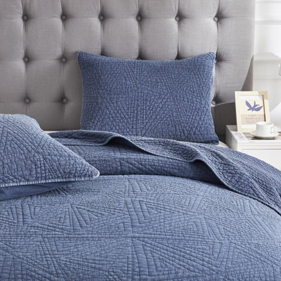 Triangles Stonewashed Cotton Quilt Set