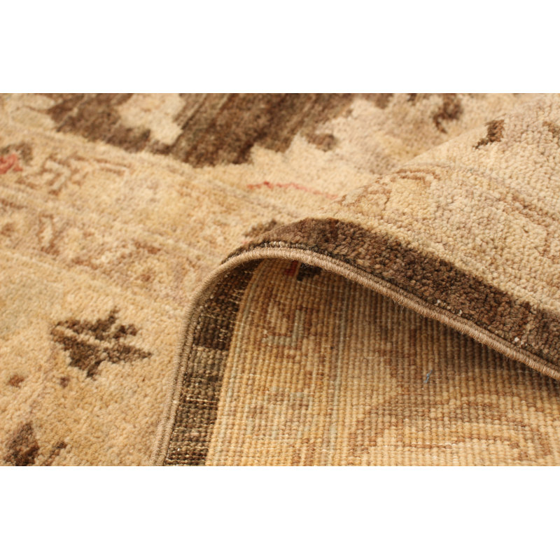 Tapis de bois one-of-kind-noué la 2010 ushak beige/brun 8 pi 1 po x 10 pi zone de laine 3 po Bellana