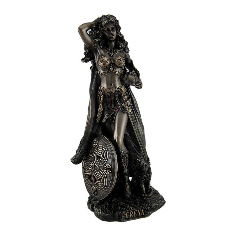 People Figurines & Sculptures