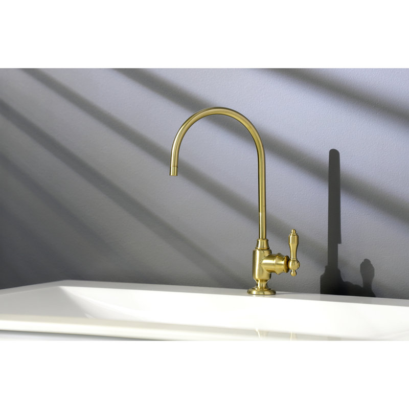 Robinet de filtration d'eau monocommande à 1 trou Kingston Brass Tudor, Laiton satiné
