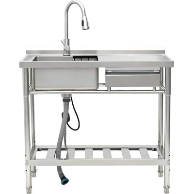Évier utilitaire avec robinet