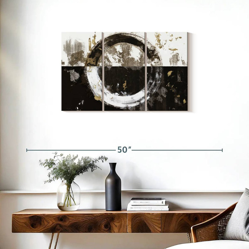 Avery Evoke I, 20" H x 33" W