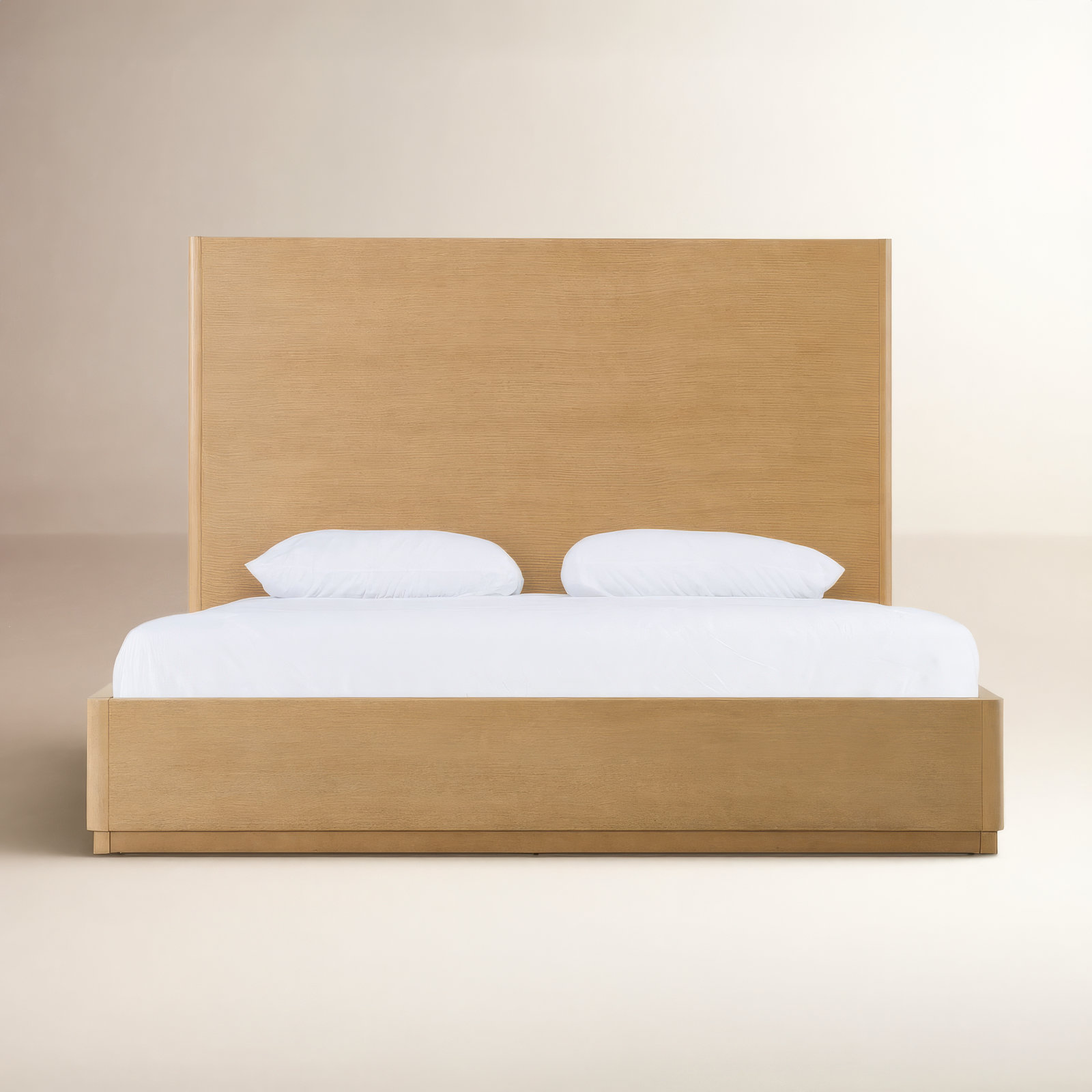 Akira Bed, Queen