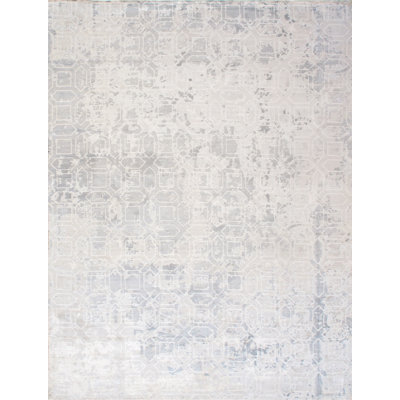 Beverly Geometric Area Rug in Grey / Beige