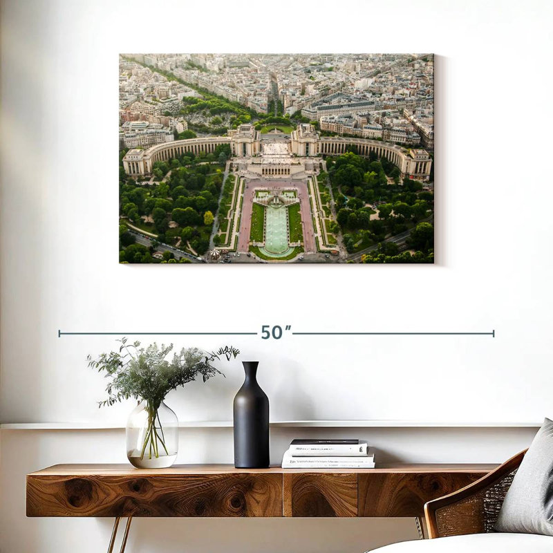Sireci au-dessus de Paris, H 24 po x l 36 po