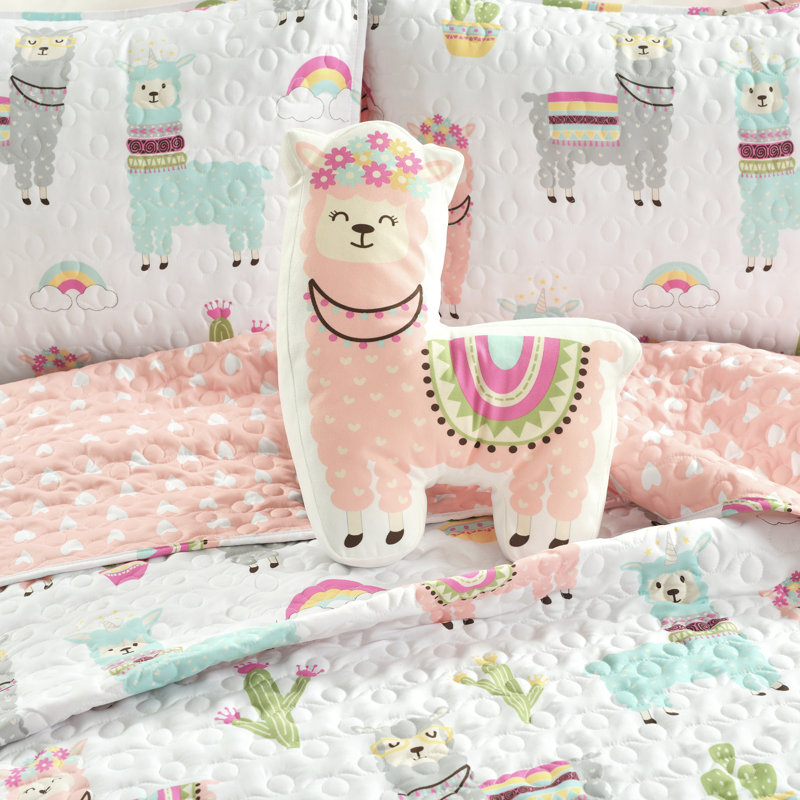 Twin White and Blush Microfiber Reversible Quilt Set