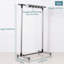 Rangement pour outils de nettoyage au sol