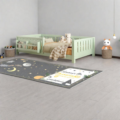 Lit simple peu encombrant avec bibliothèque, conception en bois robuste, idéal pour les enfants