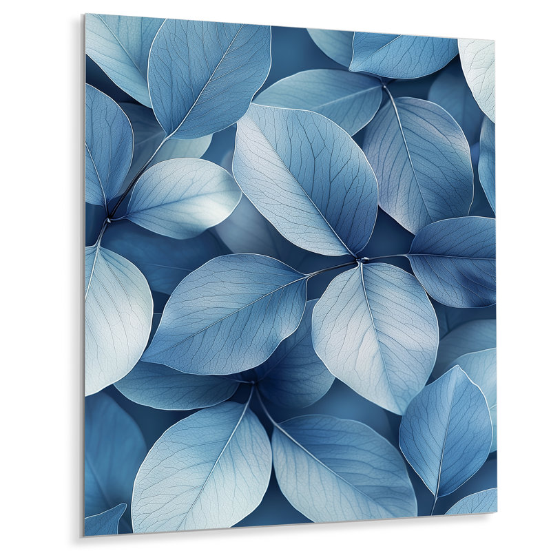 Minimalisme bleu fumé feuilles I - feuilles, art mural métallique traditionnel, H 32 po x l 24 po