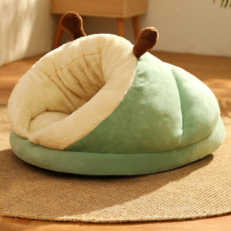 Maison chauffante ultra douce 19,6 x 13,8 x 11,8 po pour chats d'intérieur Slipper, 9.84