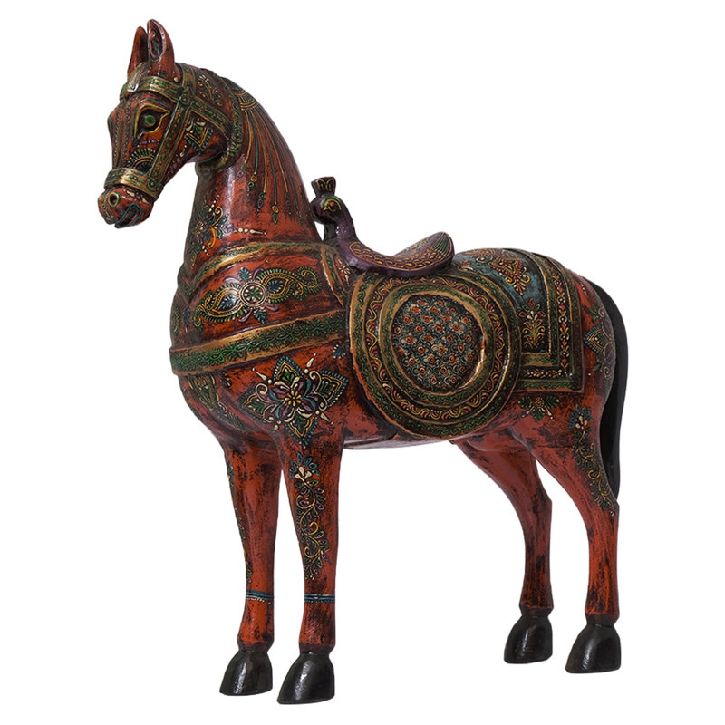 Figurines & Sculptures