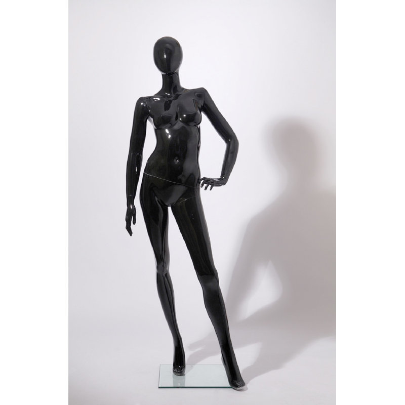 Anderer Mannequin, Black