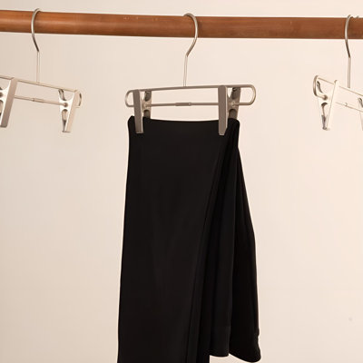 Extended Minimalist Design Household Anti-Slip No-Mark Expandable Pant Hanger With Metal Clips For Men And Women