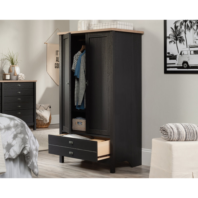 Armoire Villeparis, Chêne corbeau