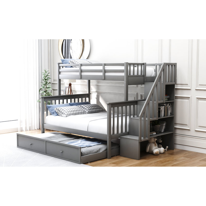 Lit superposé gris avec configuration simple au-dessus d'un lit double, gigogne et rangement pratique, compartiments utiles