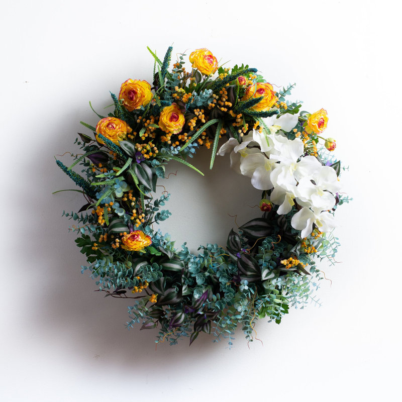 Couronne sous la mer - orchidée, eucalyptus turquoise et renoncule jaune printemps été, H 26 po x l 26 po x P 6 po
