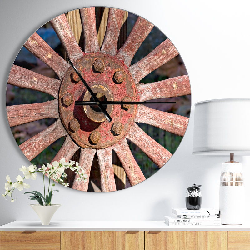 Horloge murale Swigart Farmhouse Designart, Moyen