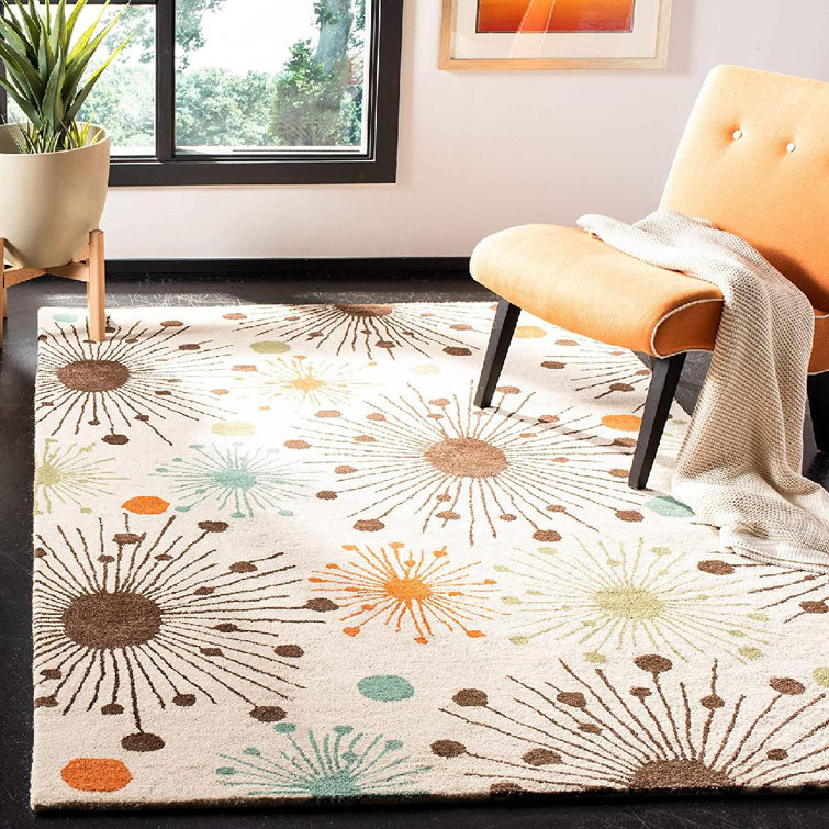 Amier Hand Tufted Wool And Viscose Floral Rug