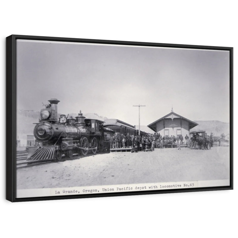 "The Union Pacific Railroad Depot At La Grande", art mural, H 9 po x l 13 po