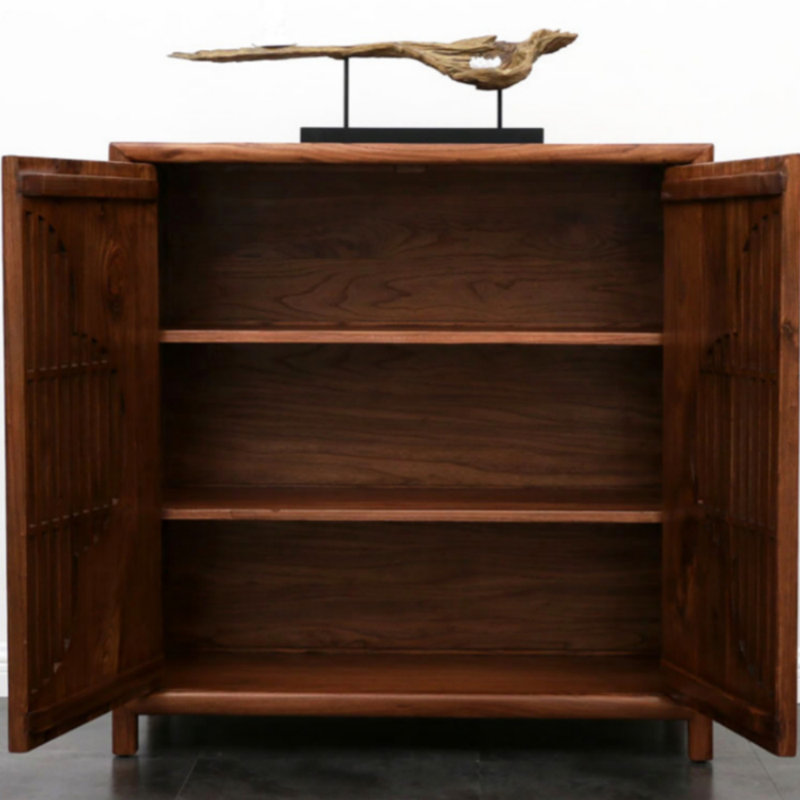 Armoire en bois d'orme antique