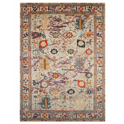 High-Quality Hand-Knotted Light Grey Area Rug