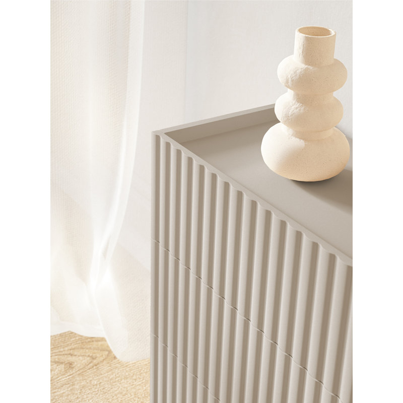 Fiorra Standard Accent Chest