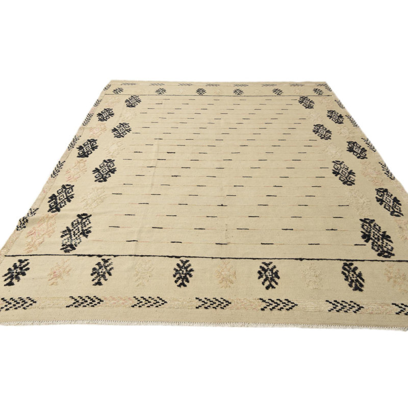 Howard Ivory Rug